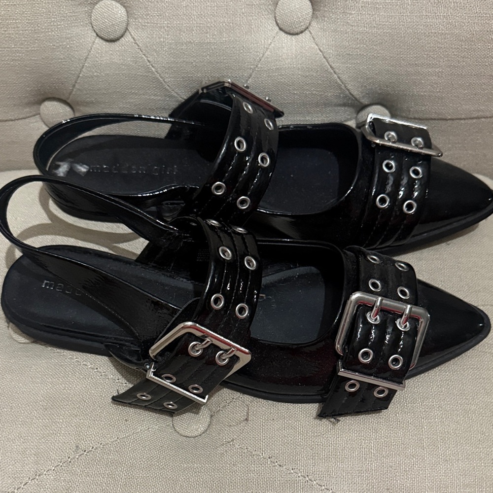 Black Buckle Strap Women's Shoes